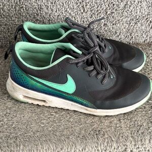 Nike Black and Teal Athletic Shoes
